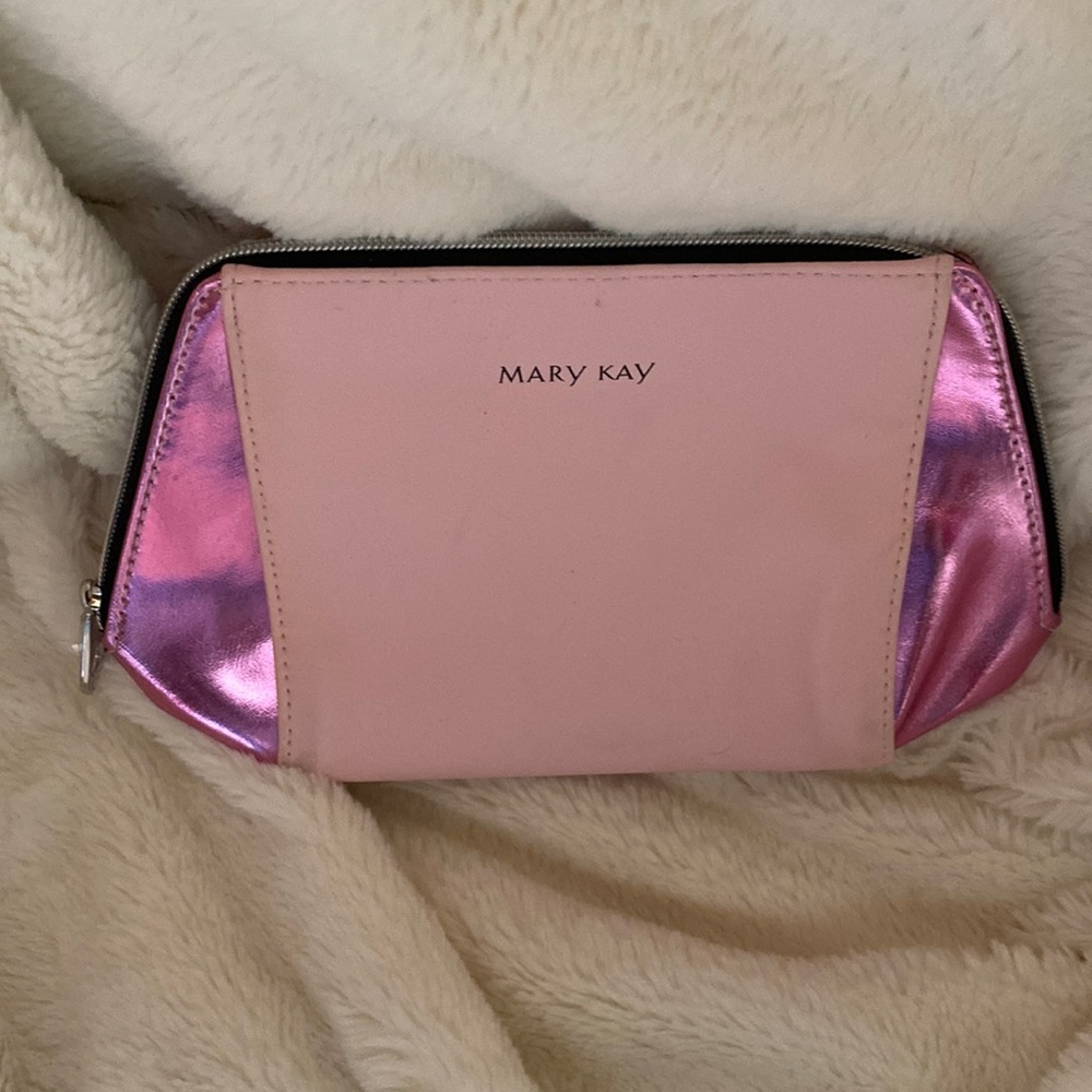 Mary Kay Make Up Bag